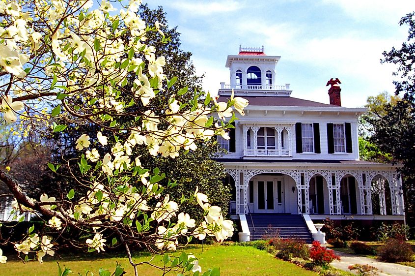  Eufala, Alabama, USA, Kendall Manor, Historic Home. Editorial credit: Malachi Jacobs / Shutterstock.com