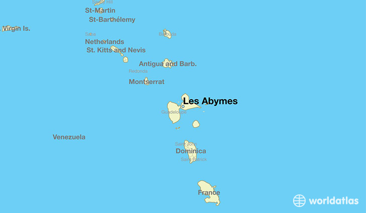 map showing the location of Les Abymes