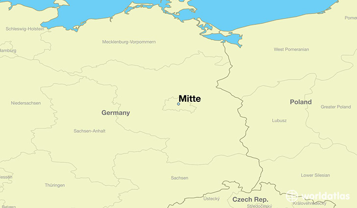 map showing the location of Mitte