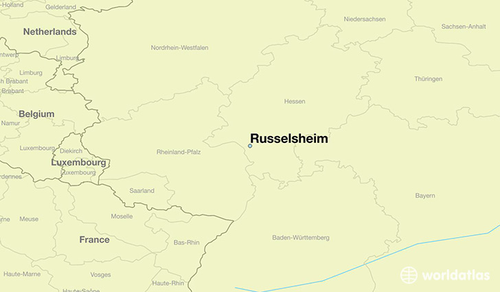 map showing the location of Russelsheim