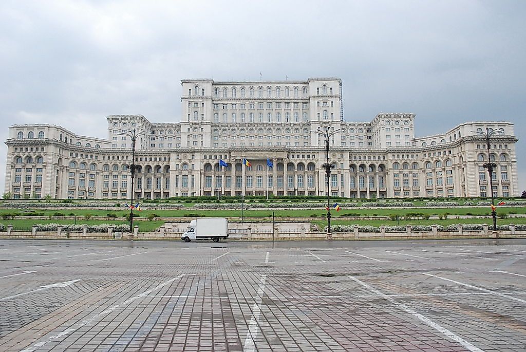 What Is The Heaviest Building In The World WorldAtlas