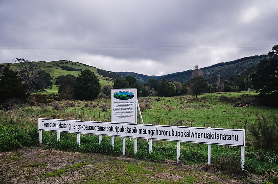 The Longest Place Name In the World: Taumatawhakatangihangakoauauotamateaturipukakapikimaungahoronukupokaiwhenuakitanatahu, New Zealand