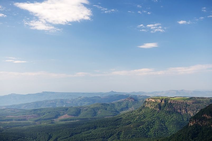 Dating back more than 3 billion years to the Paleoarchean Era, the Barberton Mountains, in South Africa's Mpumalanga region, are thought to be the world's oldest