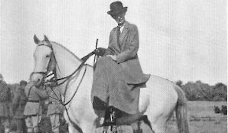 Gertrude Bell on a horse in Baghdad.