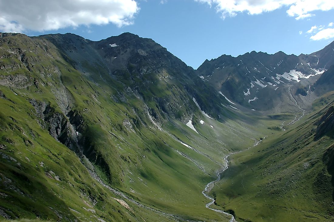 Deep valleys were formed by an ice age. 