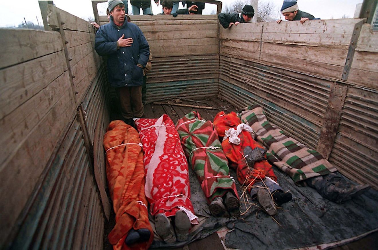 Dead bodies on a truck in Grozny