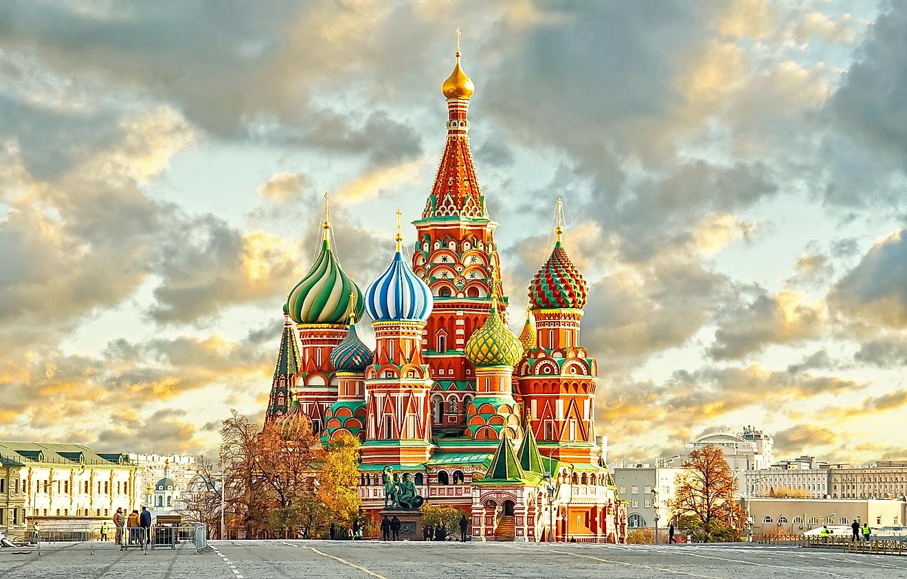Located in Moscow's Red Square, this cathedral is a symbol of Russia.