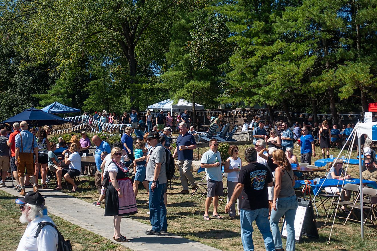 Shepherdstown, West Virginia: People enjoining open air (outdoor party) Oktoberfest.