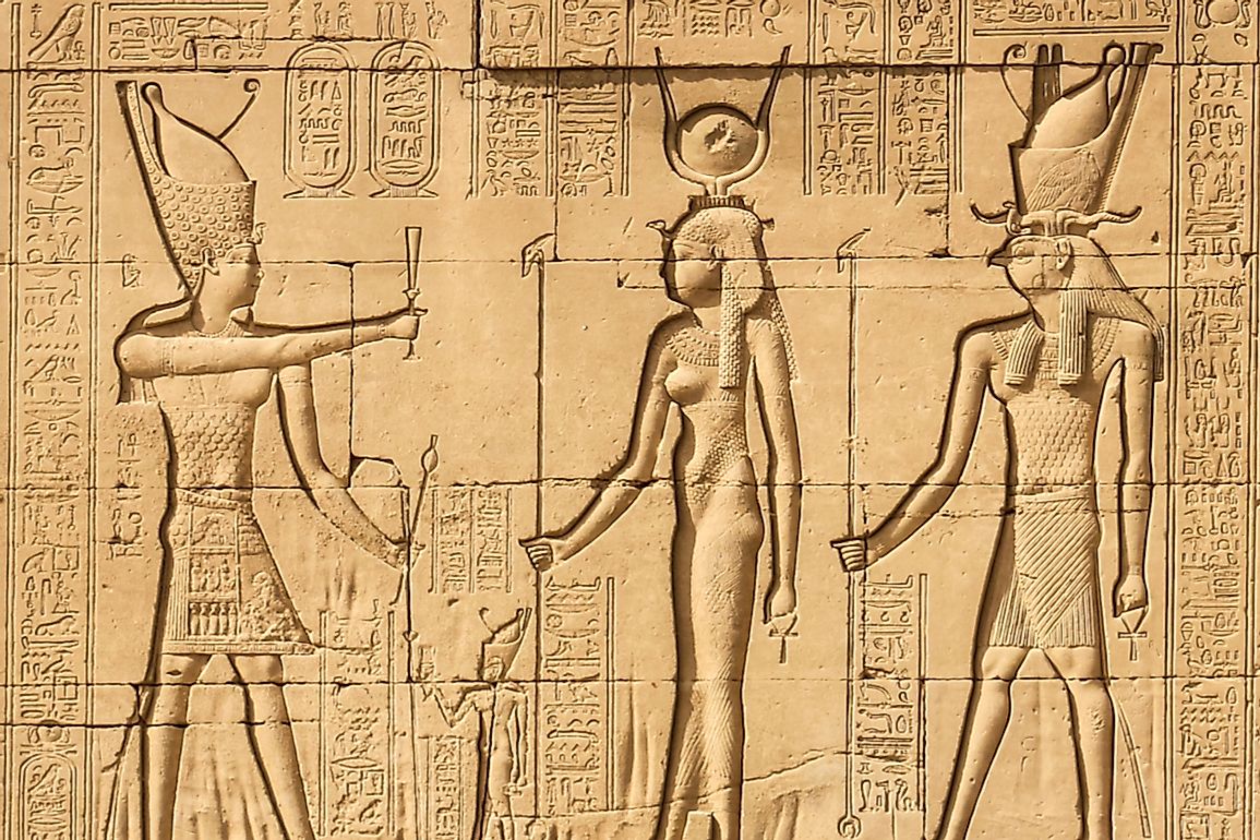 Engraving of Cleopatra at the Temple of Hathor. 