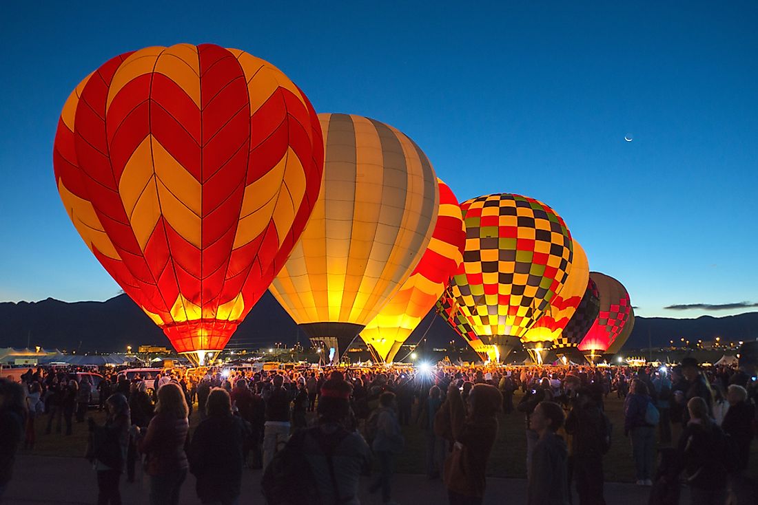  Editorial credit: Richard Susanto / Shutterstock.com. A group of hot air balloons at the Albuquerque International Balloon Fiesta. 