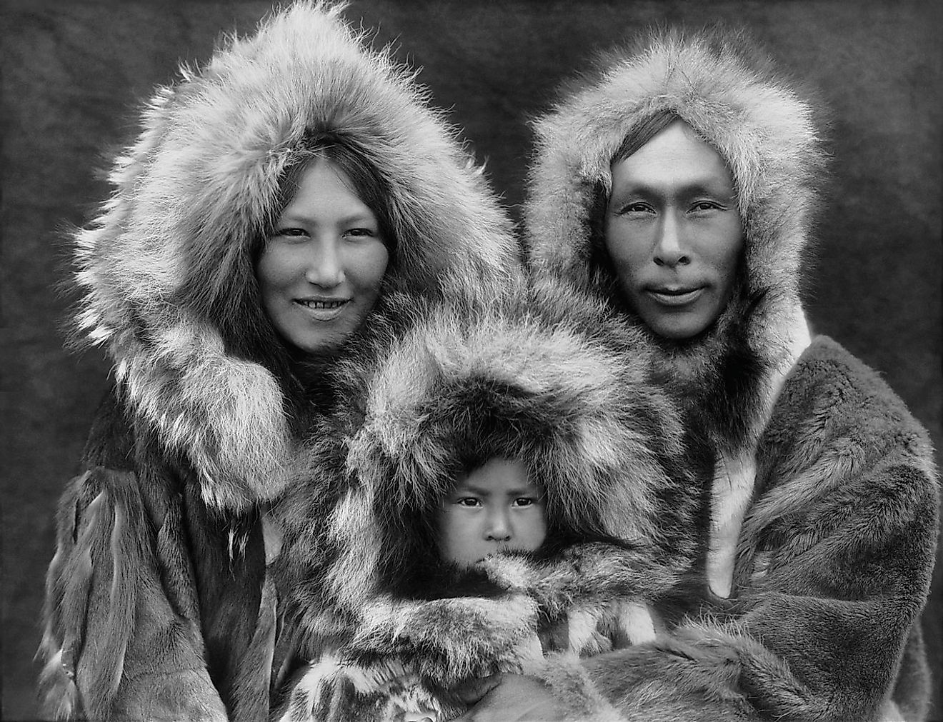 An Inupiat family from Noatak, Alaska, 1929. Image credit: Edward S. Curtis/Public domain