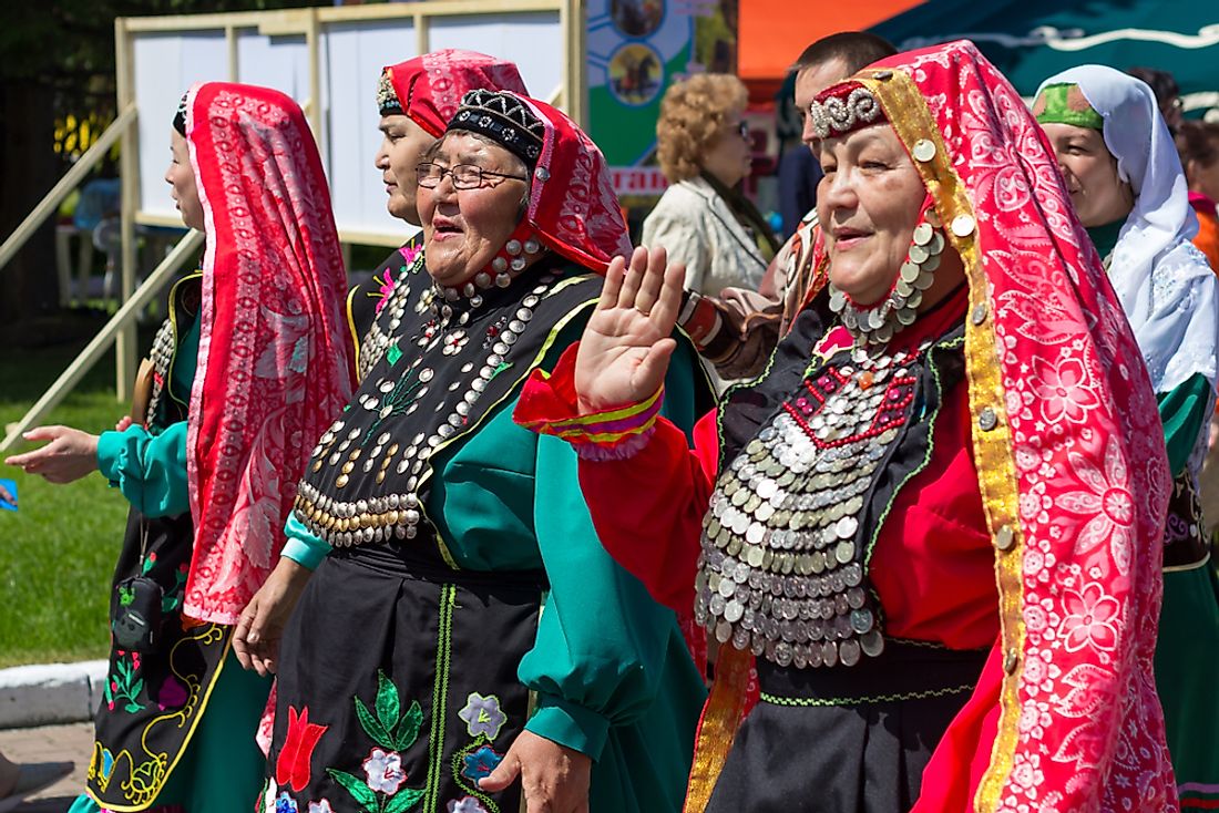 Tatar people in traditional clothing in Russia. Editorial credit: AlexZandr / Shutterstock.com. 