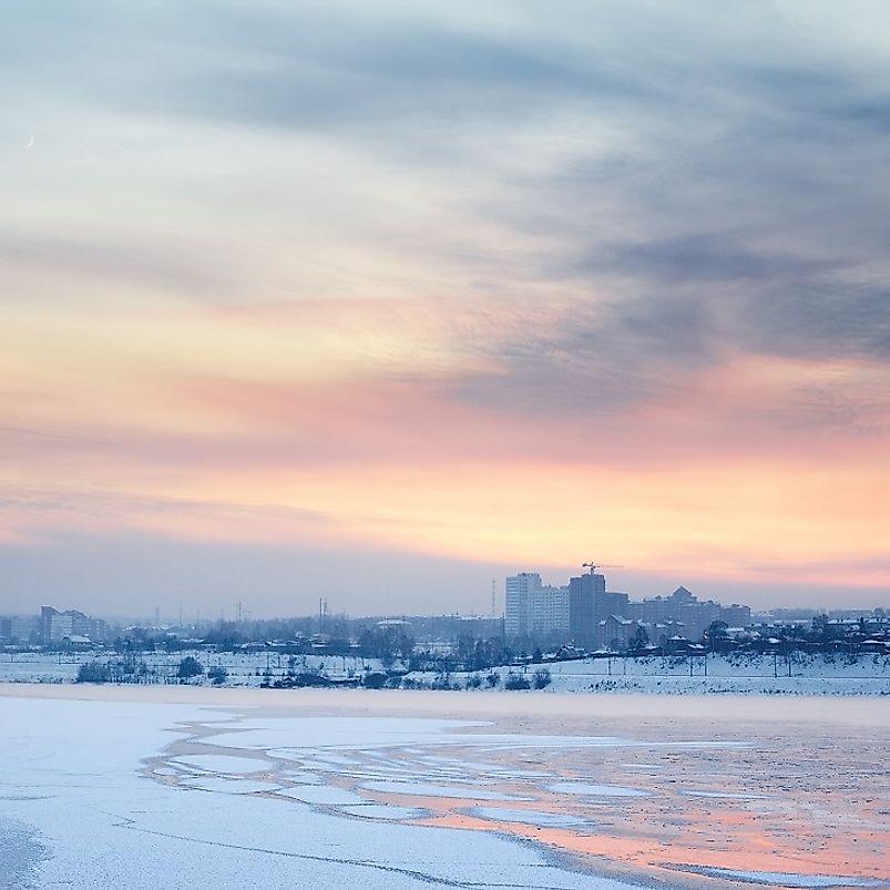 Late evening in winter along the Angara River in Irkutsk, Russia.