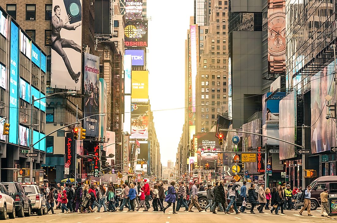 A crowded street in Manhattan, New York. Editorial credit: View Apart / Shutterstock.com. 