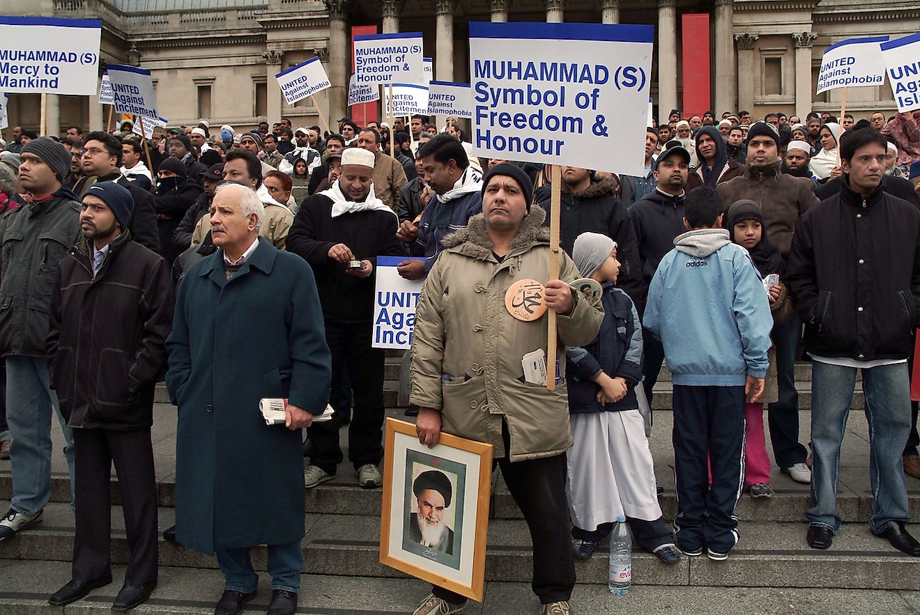 Islamist demonstration, 2006. Image credit: Koca Vehbi/Shutterstock.com