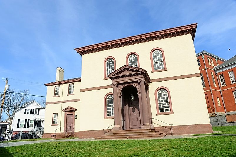 Newport, Rhode Island's Touro Synagogue, built before the Revolutionary War, is the oldest synagogue in existence in the United States.