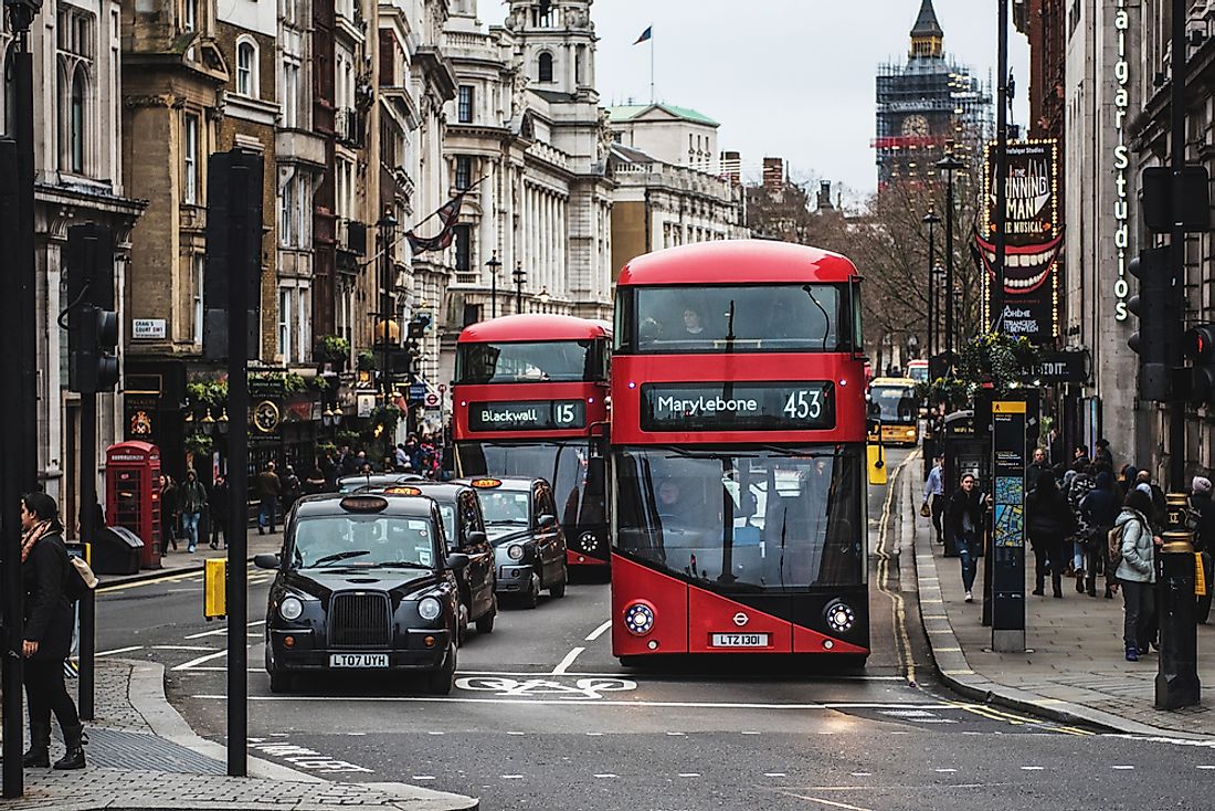 London has one of the most expensive public transit systems in the world. Editorial credit: Life In Pixels / Shutterstock.com