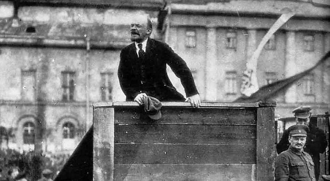 Lenin addressing a crowd in Sverdlov Square, Moscow, 1920.