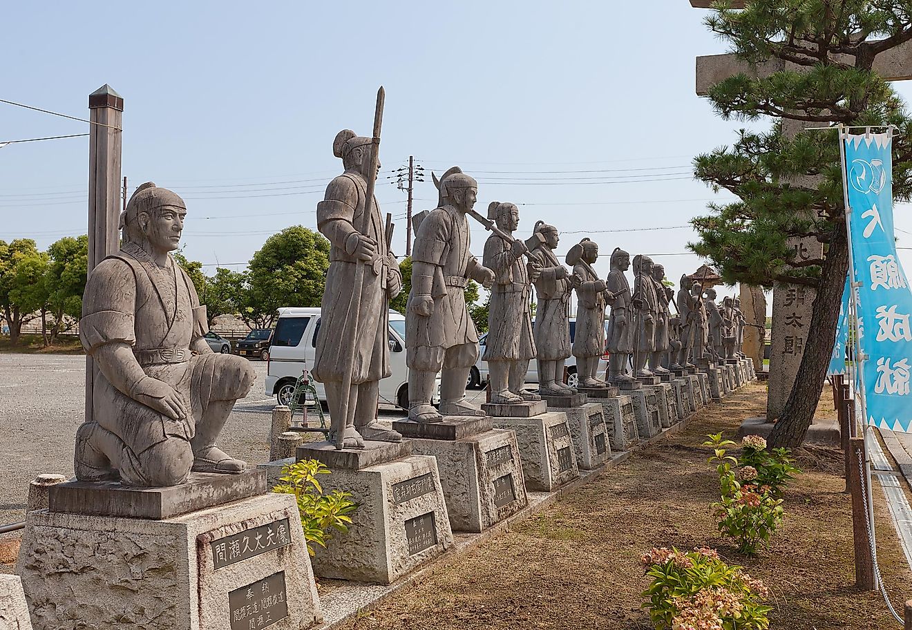 AKO, JAPAN - JULY 18, 2016: Statues of famous 47 ronin in the Oishi Shrine.  Image credit: Joymsk140 / Shutterstock.com