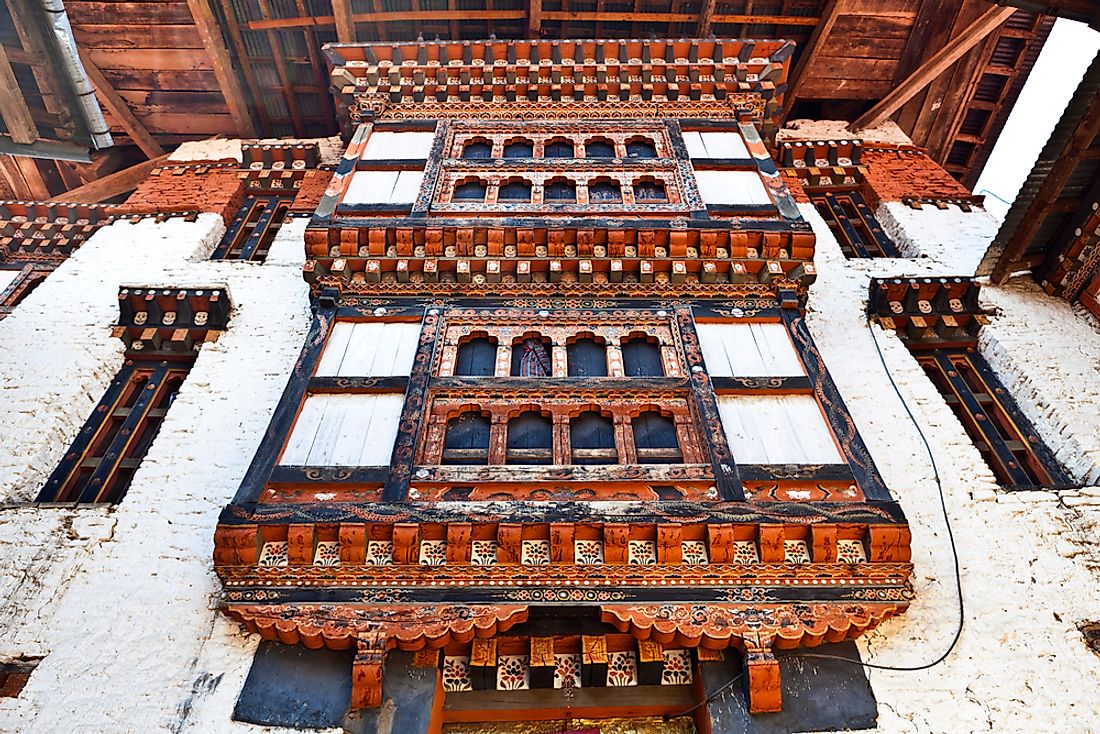 The facade of the Luentshe Dzong, a monastery in Bhutan. 
