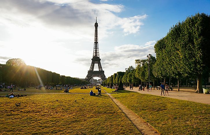 Paris Sees Shift in Visitor Interests
