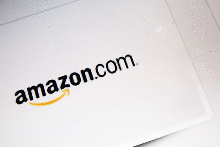 Jeff Bezos Briefly Surpasses Bill Gates to Become World's Richest Man