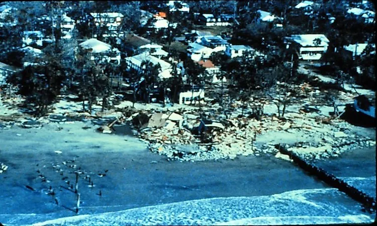 #14 Hurricane Hugo, 1989 -