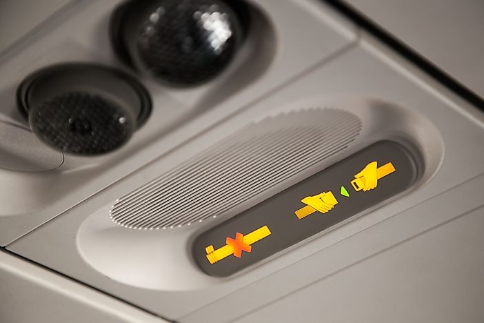 Turbulence Sends 10 Philadelphia Bound Passengers to Hospital