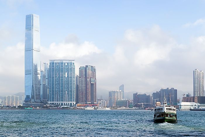 #10 International Commerce Centre, Hong Kong - 1588 Feet 