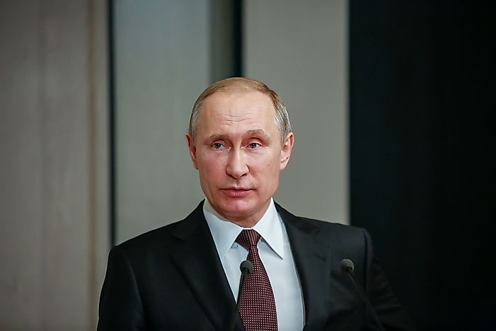 Vladimir Putin Expels More Than 700 US Diplomats