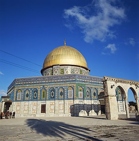israel landmarks famous largest religions most jerusalem dome holy rock israeli five three christians worldatlas usa travel considered today getty