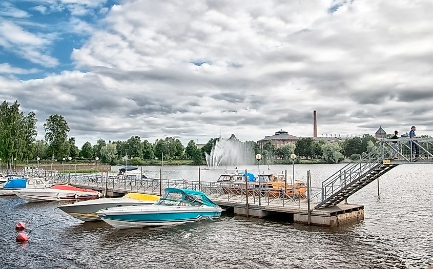 Recreational facilities in the Kokemaenjoki River area.