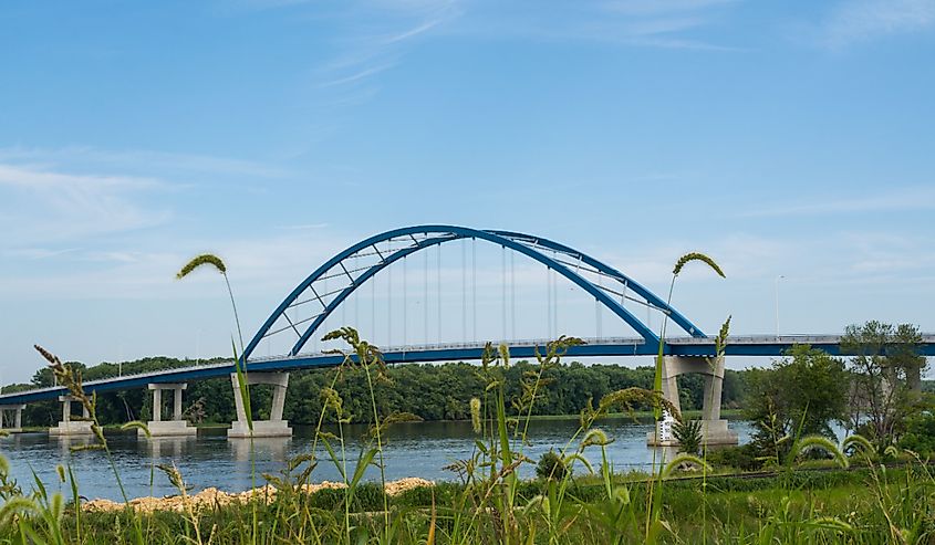 Savanna-Sabula Bridge over the Mississippi River. Savanna, Illinois, USA