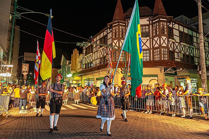 Oktoberfest opening parade in Blumenau, Santa Catarina, via BY BRAZIL / Shutterstock.com