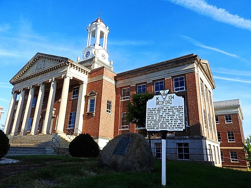 Bedford County Courthouse in Bedford, Virginia