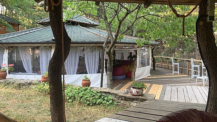 Communal area at the Humsafar glamping grounds in Sopot, Bulgaria