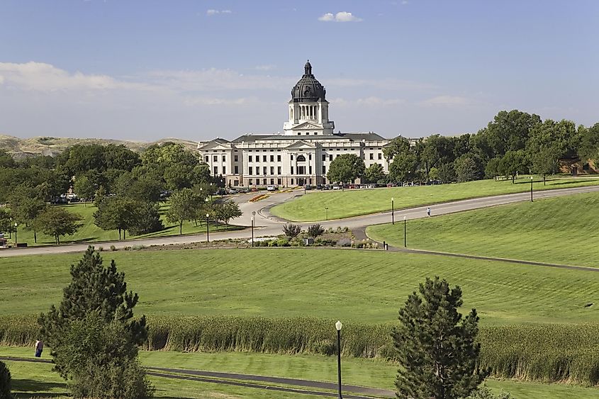 Pierre, South Dakota: Green park leading to the South Dakota State Capitol and complex.