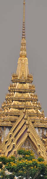 royal palace spire bangkok