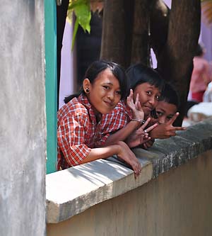 school girls semarang