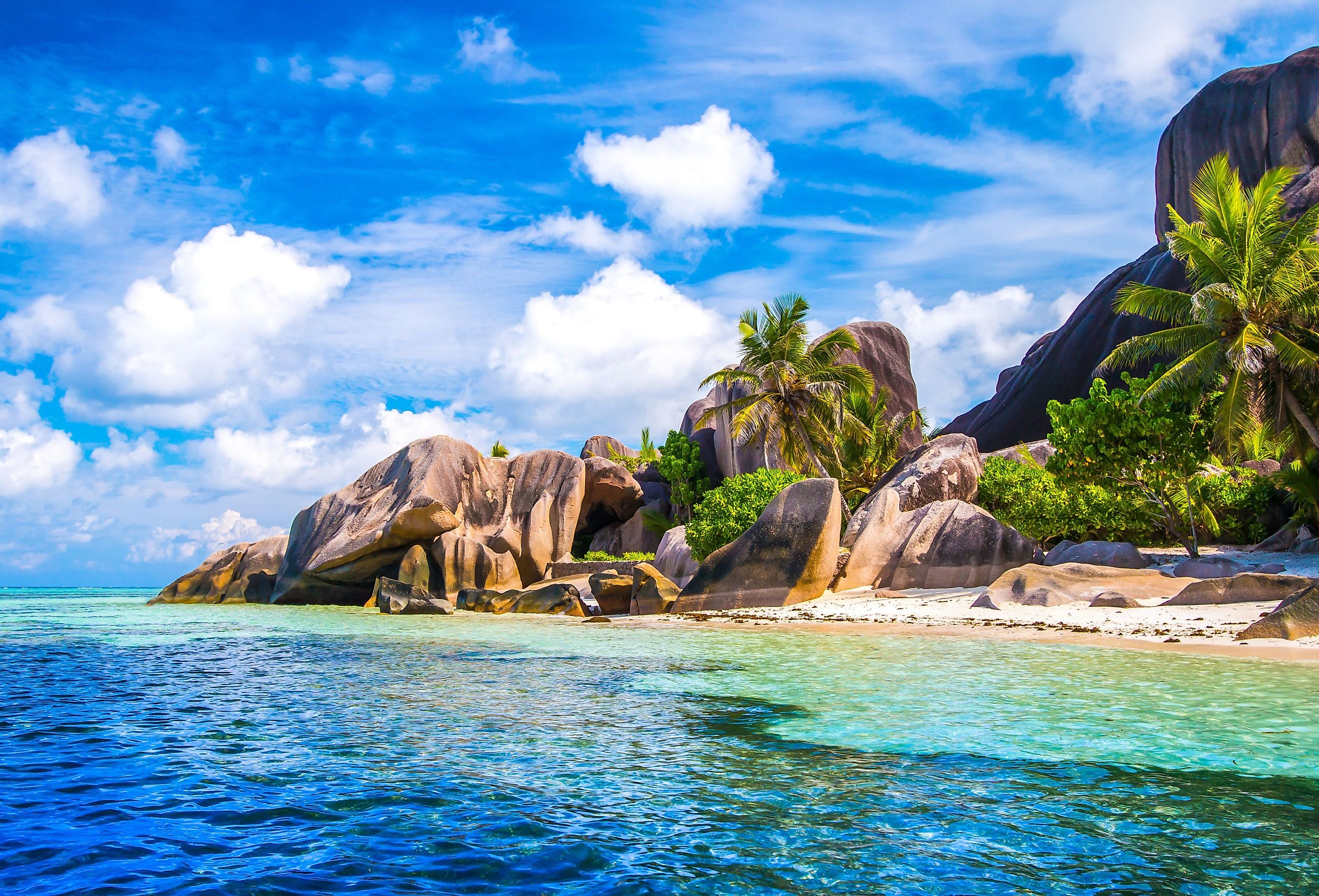 Source d'Argent at La Digue Island, Seychelles. Image credit: Zoltan.Benyei via Shutterstock
