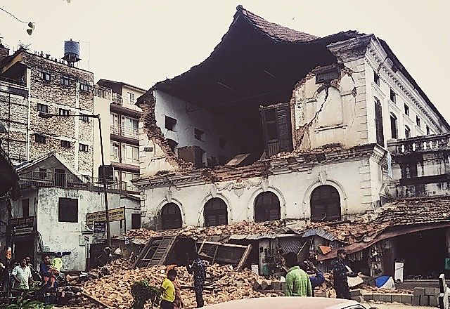 Building Collapsed in Kathmandu after the Earthquake - @dandantheyogaman (instagram)