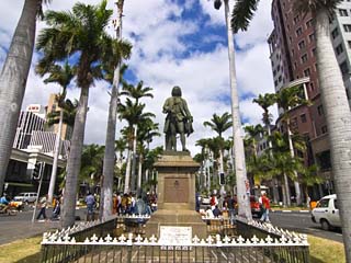 Mahe De La Bourdonnais Statue, Port Louis, Mauritius, Indian Ocean, Africa