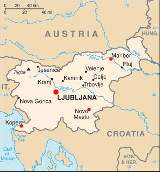 Slovenia latitude and longitude map