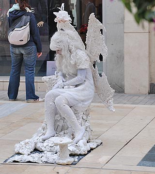 spanish street performer