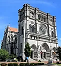 St. Mary's Cathedral Basilica of the Assumption in Covington, KY (By Farragutful - Own work, CC BY-SA 4.0, via Wikimedia)