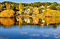 Scenic lakeside houses in the town of Daylesford, Victoria.