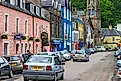Busy street in Tobermory in Scotland. 
