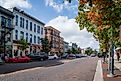 Uptown High Street, the heart of the Oxford community with locally owned restaurants, bars, and shops. By Tmariemdith - Own work, CC BY-SA 4.0, https://commons.wikimedia.org/w/index.php?curid=65834505