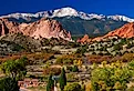 Beautiful Garden of the Gods Park with Pikes Peak soaring in the background, taken from the Garden of the Gods Visitor Center. Image credit John Hoffman via Shutterstock.
