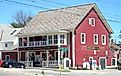 Putney General Store in Putney, Vermont. Image credit: Beyond My Ken via Wikimedia Commons.